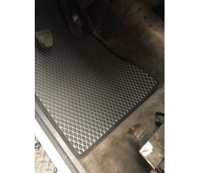 Килимки EVA (чорні) Передні (2 шт) для Toyota Land Cruiser 70 1984- рр