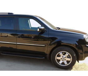 Бокові пороги Allmond Black (2 шт., алюміній) для Honda Pilot 2008-2015 рр