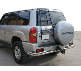 Задня дуга AK005-3 (нерж) для Nissan Patrol Y61 1997-2011 рр