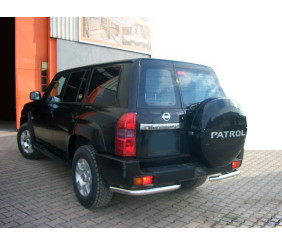 Задні кути AK003 (2 шт, нерж.) для Nissan Patrol Y61 1997-2011 рр