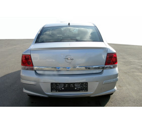 Спойлер Sedan (під фарбування) для Opel Astra H 2004-2013 рр
