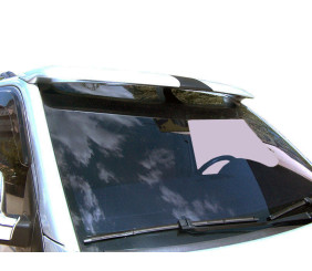 Козирьок на лобове скло (під фарбування) для Volkswagen T5 Transporter 2003-2010 рр