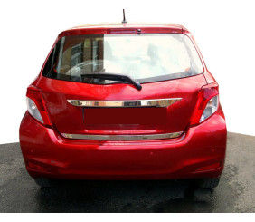 Кромка багажника (нерж.) для Toyota Yaris 2010-2020 рр