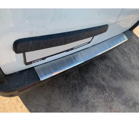 Накладка на задній бампер (нерж) для Nissan NV300/Primastar 2016- рр