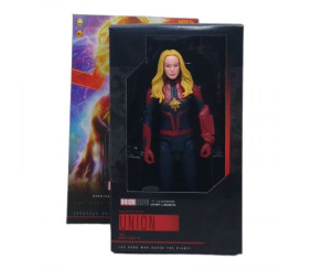 Фігурка супергероя "Капітан Марвел", 27 см