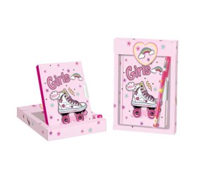 Блокнот дитячий на замочку, з ручкою 15x10 см (56 арк) "Привіт дівчата"